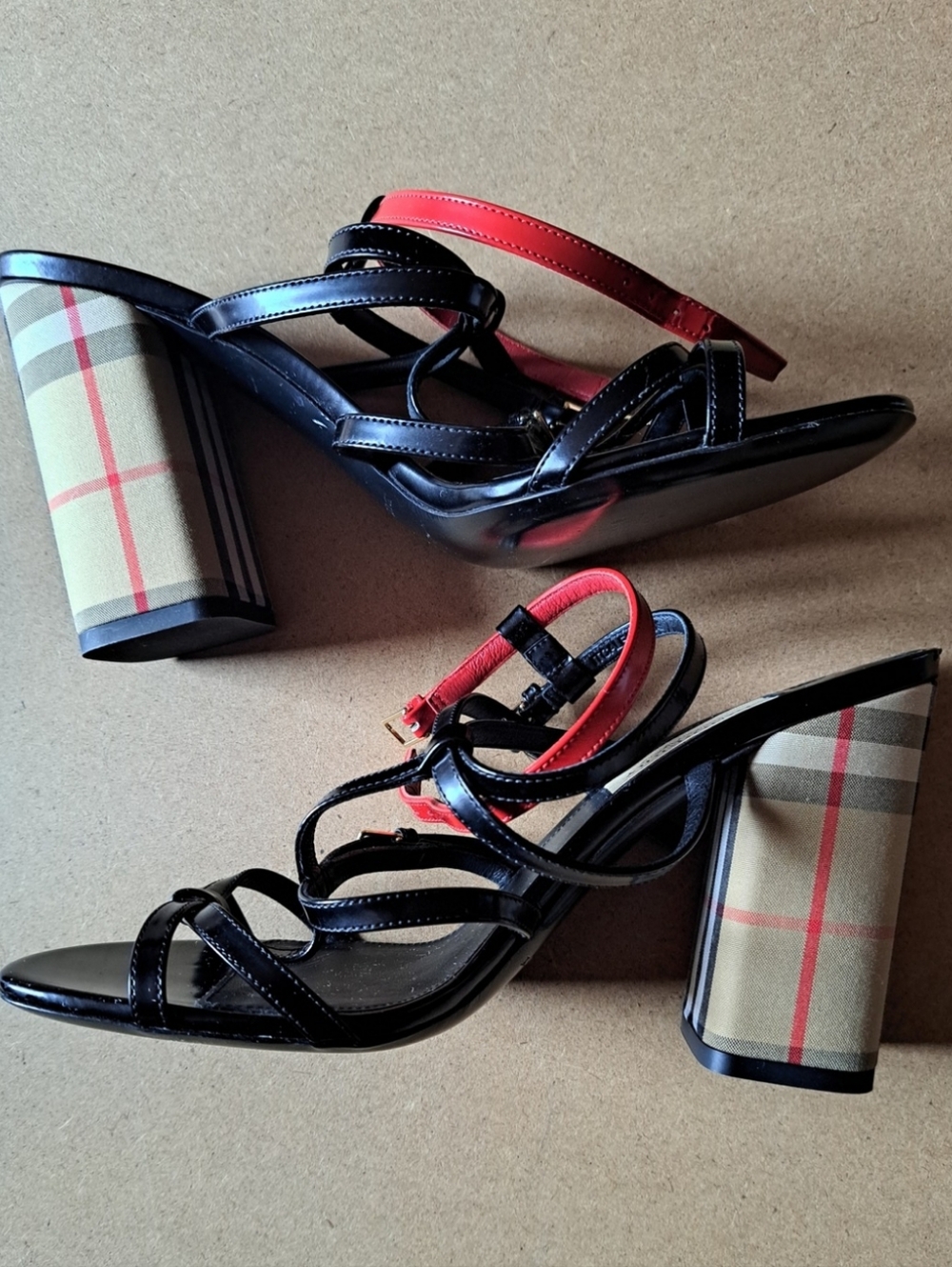 Burberry Anthea Heels EU 39 | Black Leather | Signature Check Heel